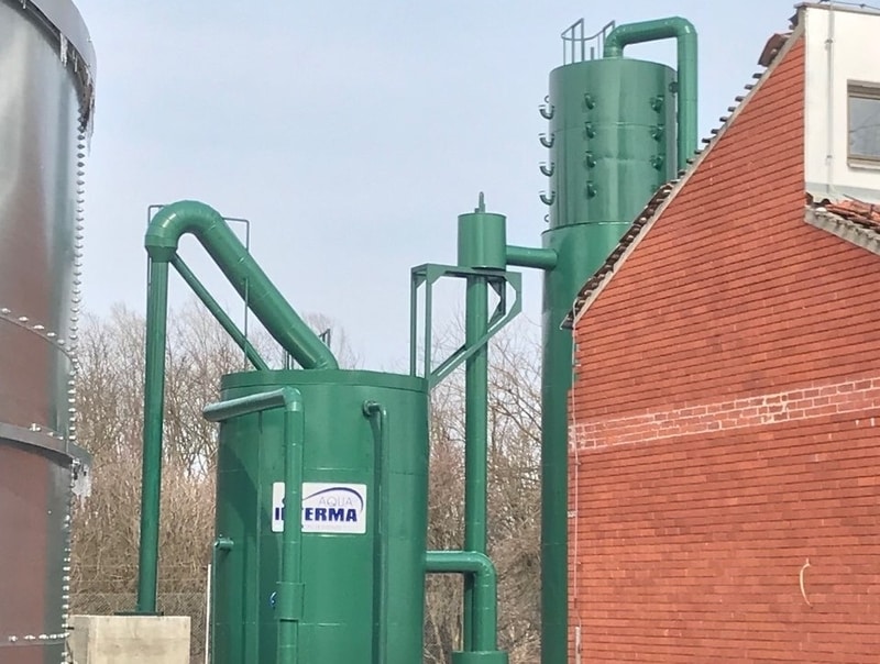 Samoispirajući filter 23